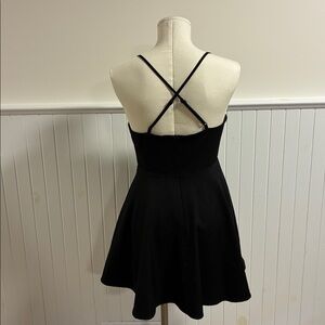 Elegant Black Sleeveless Dress